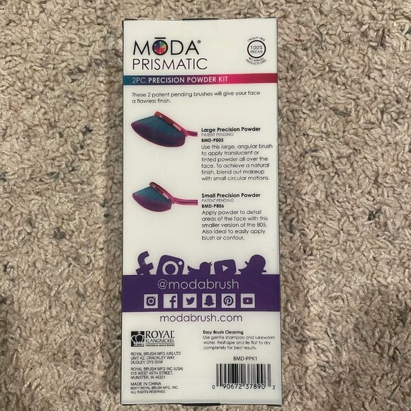 SOLD MŌDA® Prismatic Precision Powder Brush Kit - Picture 5 of 5